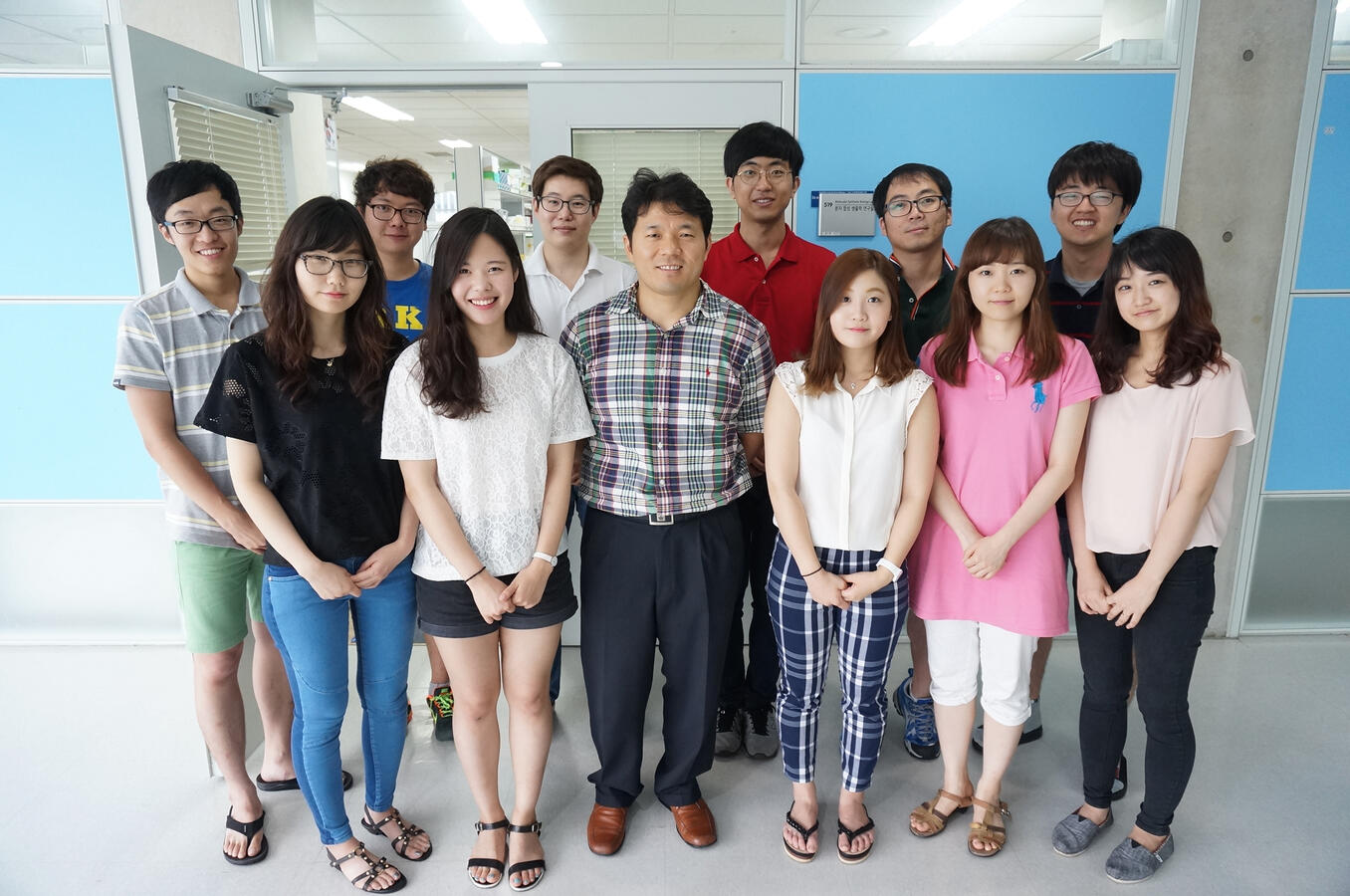 랩 단체사진 2015년 6월
